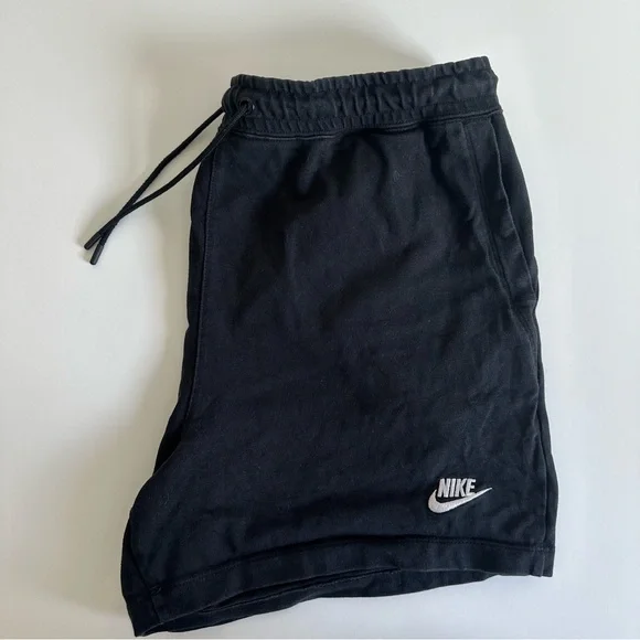 Nike Cotton Boyfriend short - Picture 1 of 5